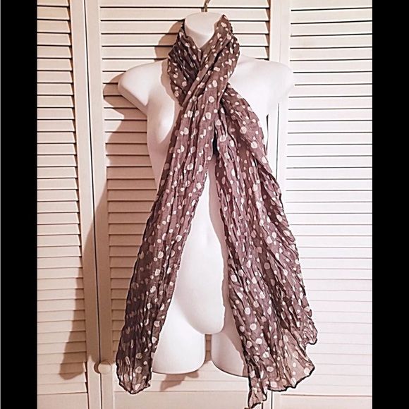 4-Silk Scarfs/In very good condition ! Any questions just ask! - Picture 6 of 7